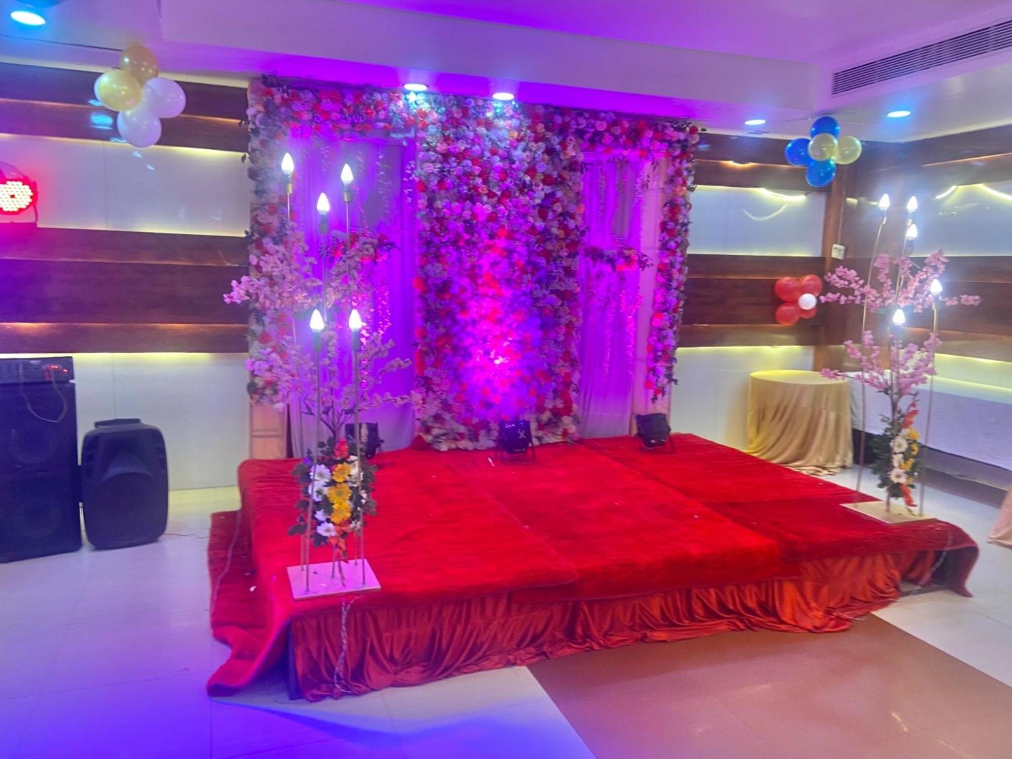 Babian Inn Lucknow Exterior photo